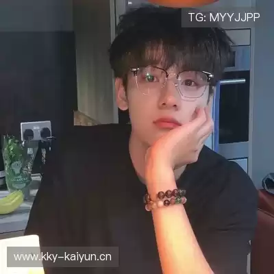 乌忱韵